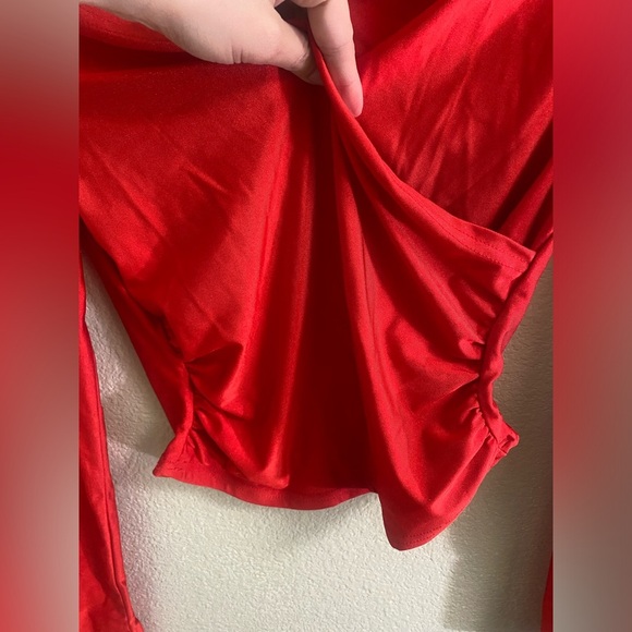 Long sleeve, ruched fiery red blouse top Size small - Picture 3 of 5